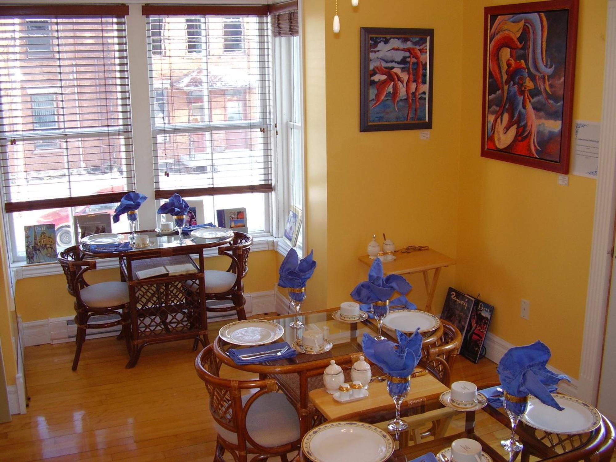 Auberge Marquis De Montcalm Sherbrooke Exterior photo