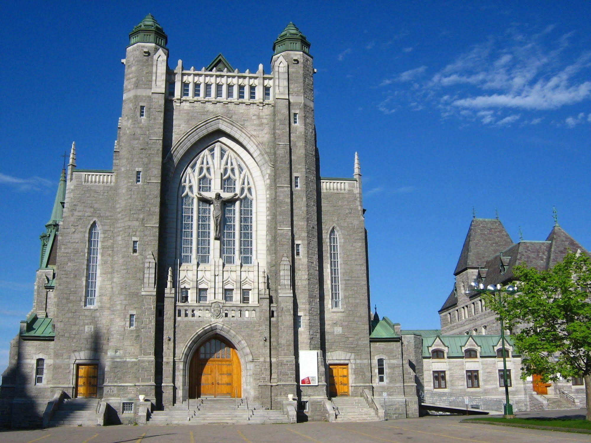 Auberge Marquis De Montcalm Sherbrooke Exterior photo